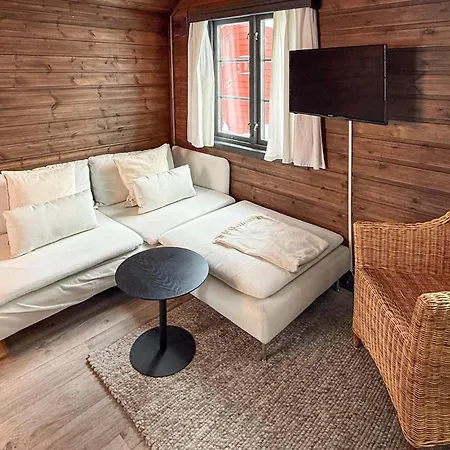 2 Bedroom Awesome In *