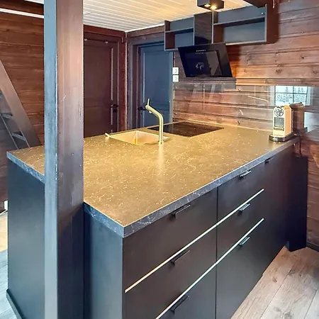 2 Bedroom Awesome In