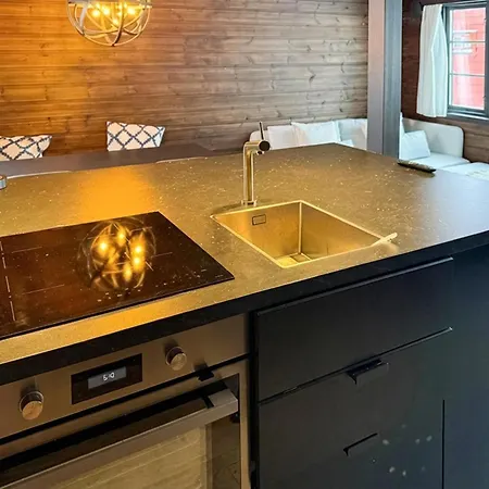 2 Bedroom Awesome In * ليلّيهامّير